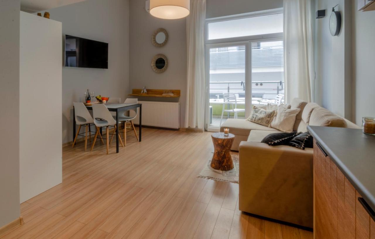Holiday Home Loft Z Antresola I Balkonem Przy Plazy Miedzyzdroje Exterior foto